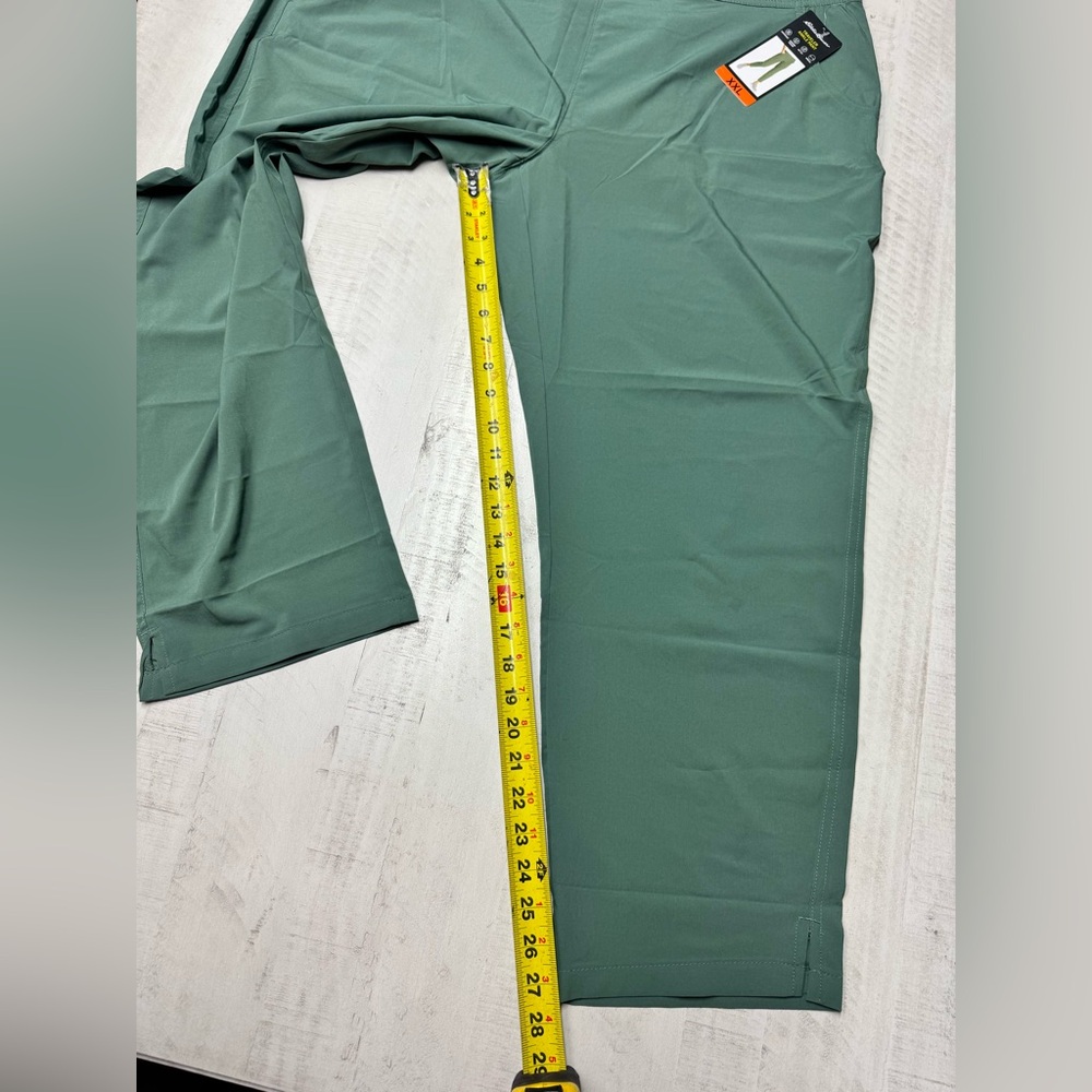 Eddie Bauer Women's Green Pull-On Straight-Leg Pants - Picture 6 of 11